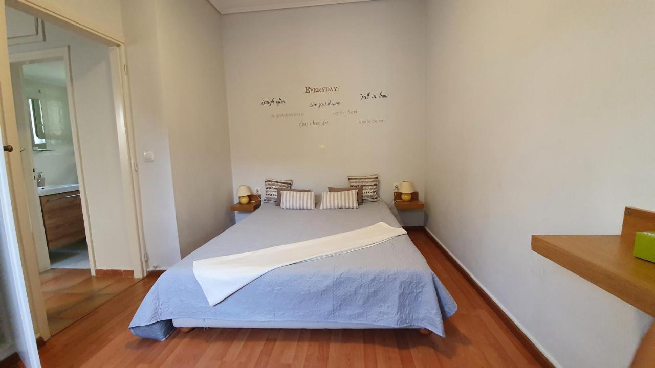 Cozy Seaside Studio In Lemos Vouliagmenis 雅典 外观 照片