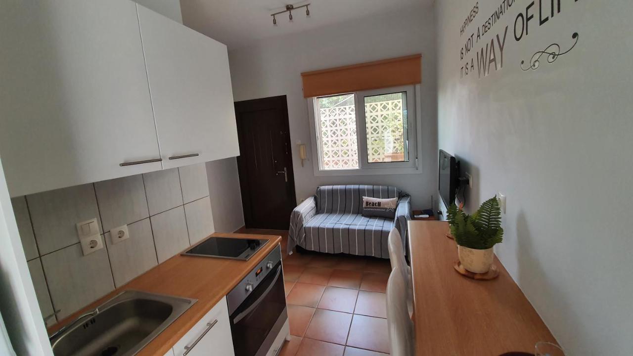 Cozy Seaside Studio In Lemos Vouliagmenis 雅典 外观 照片