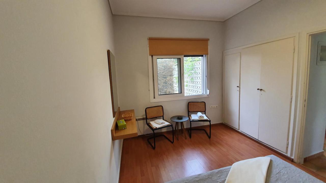 Cozy Seaside Studio In Lemos Vouliagmenis 雅典 外观 照片