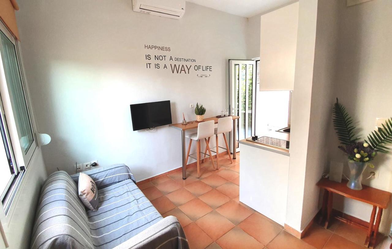 Cozy Seaside Studio In Lemos Vouliagmenis 雅典 外观 照片